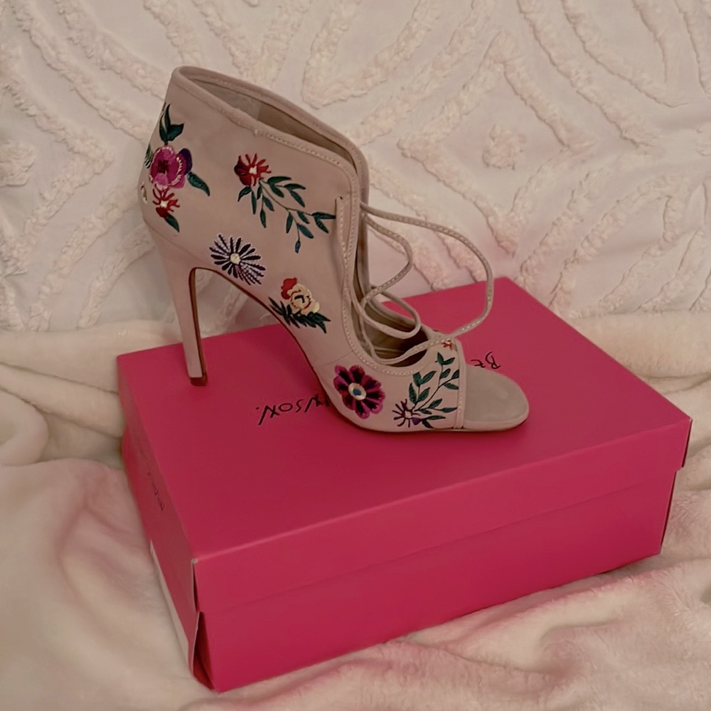 Betsey Johnson shoes, new in box size 9